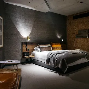Ovolo Nishi Канберра